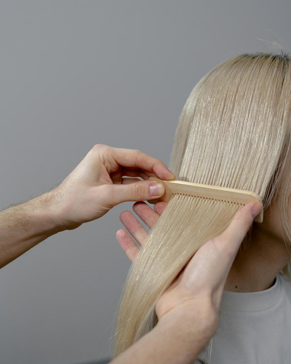 Shiny hair-1d8efce213d54bac844c9b189ce1311f.jpg Shiny hair
